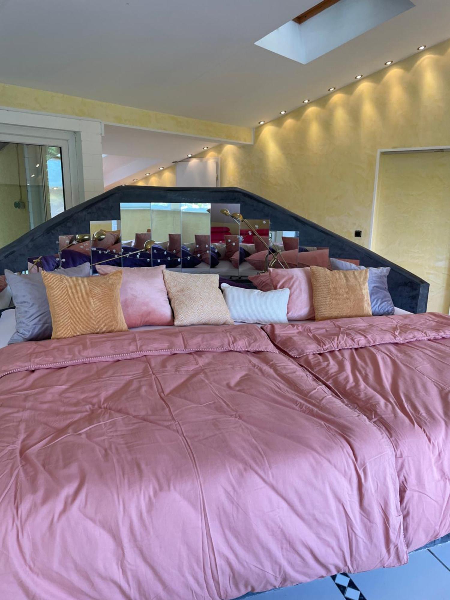 Ferienwohnung Riverside Resort Idyllisch Direkt An Der Lahn ديتس المظهر الخارجي الصورة